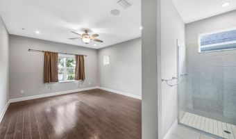 5434 SILVER SUN Dr, Apollo Beach, FL 33572
