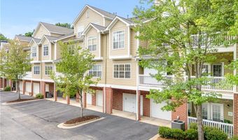 5106 Woodland Ln, Alpharetta, GA 30009