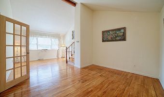 399 HILLTOP Ln, Annapolis, MD 21403