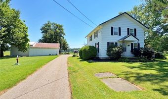 10677 Baumhart Rd, Amherst, OH 44001