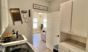 2259 E Laurel St, Atmore, AL 36502
