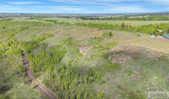 1550 W Rim Loop Rd, Ashton, ID 83420