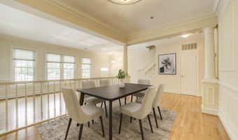 5453 WHITLEY PARK Ter TH-4, Bethesda, MD 20814