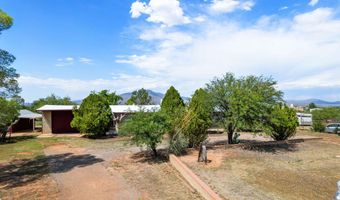 3212 W Etoi Pl, Benson, AZ 85602