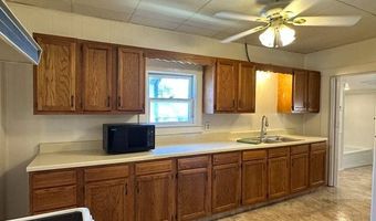 816 4th St, Alva, OK 73717