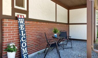 35 Chandler Dr 35, Atkinson, NH 03811