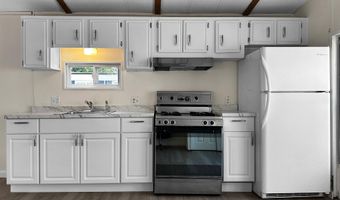 3 Monroe Ave, Allenstown, NH 03275