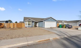 675 Jennys Ln, Fernley, NV 89408