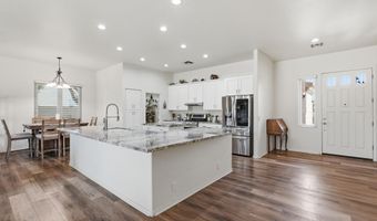 11203 W Cottonwood Ln, Avondale, AZ 85392