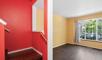 20478 SW RAVENSWOOD St, Beaverton, OR 97078