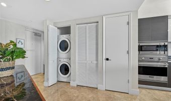 9821 E Bay Harbor Dr 402, Bay Harbor Islands, FL 33154