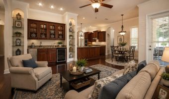 905 SQUARE LAKE Dr, Bartow, FL 33830
