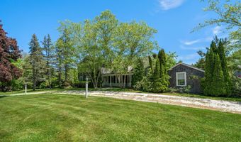 50 0 Indian Trl, Barnstable, MA 02630