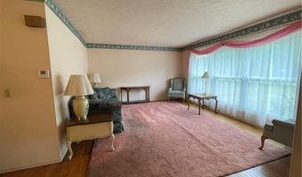 15995 Elbrook St NE, Alliance, OH 44601