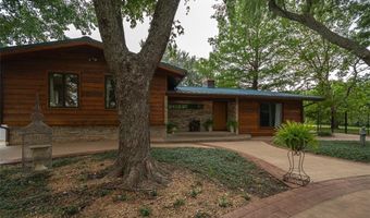 364 E 1600 Rd, Baldwin City, KS 66006