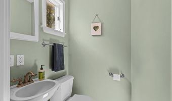 29 Harrison Ave, Portsmouth, NH 03801