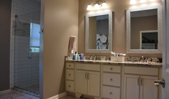 8034 Clearwater Ct, Plainfield, IN 46168