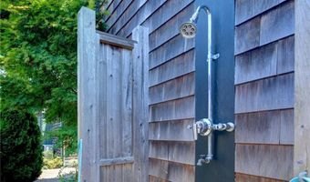 27 William St, Newport, RI 02840