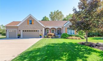 650 Eastpointe Ct, Amherst, OH 44001