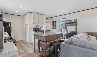 3089 RAKOWITZ Rd, Adkins, TX 78101