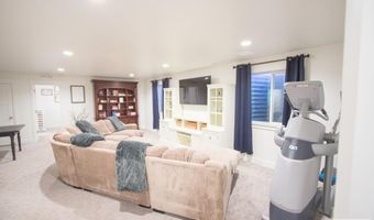 4900 Torcello Dr, Ammon, ID 83406