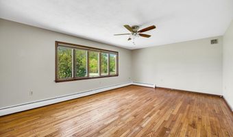 6 Victoria Dr, Colchester, CT 06415