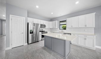 3685 E Hampton Cir, Alva, FL 33920