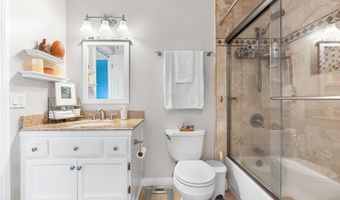 5720 Skyview Way E, Agoura Hills, CA 91301