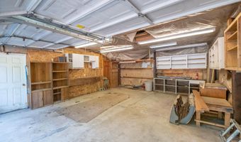 2533 W Thornton Lake Dr NW, Albany, OR 97321