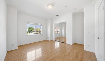 141 California St H, Arcadia, CA 91006