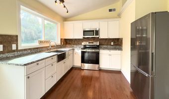 222 Ave D, Apalachicola, FL 32320