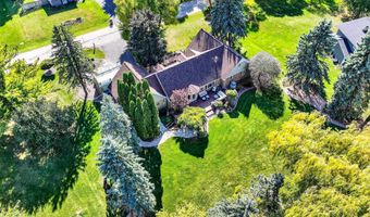9 MEADOWBROOK Ln, Appleton, WI 54914