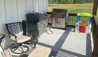 6345 Bullfrog, Bascom, FL 32423