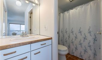 73 Conanicus Ave 4, Jamestown, RI 02835