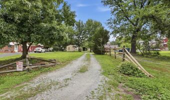 104 N MAIN St, Boonsboro, MD 21713