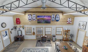 705 Vines St, Arab, AL 35016