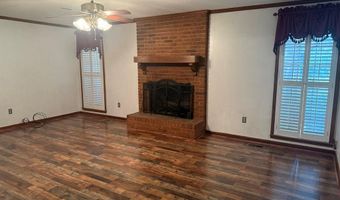 1710 Pineknoll Ln, Albany, GA 31707