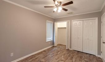 1712 Twin Lakes Dr, Bainbridge, GA 39819