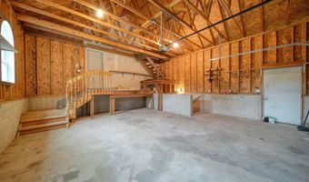 10450 Cement City Hwy, Addison, MI 49220