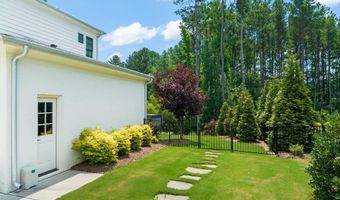 821 Journeys Rest Ln, Apex, NC 27523
