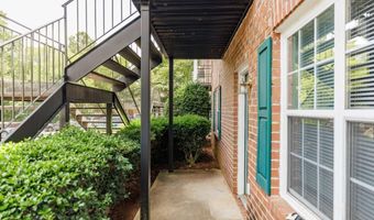 100 Woodstone 10, Athens, GA 30605