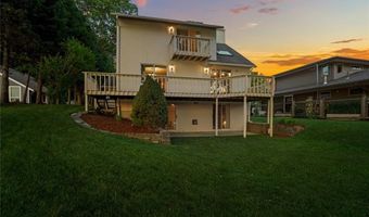 236 Indian Trl, Narragansett, RI 02874