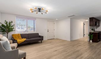 830 S GREENLEAF Ln, Avondale, AZ 85323