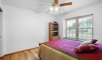 2817 Fox Run Rdg, Arnold, MO 63010