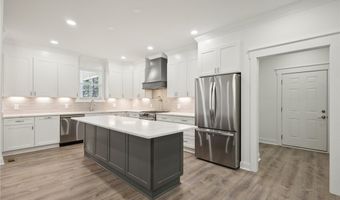 15035 Whitewood Ln, Ashland, VA 23005