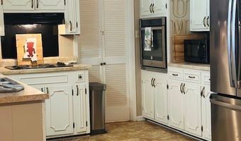 117 Hemlock Rd, Batesville, MS 38606