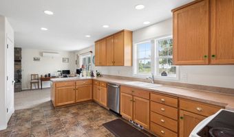 10124 WISEACRE Ln, Aurora, OR 97002