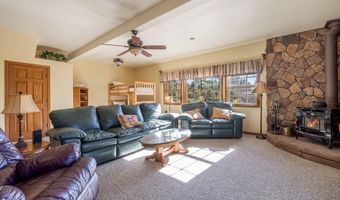 43942 Rainbow Ln, Angelus Oaks, CA 92305