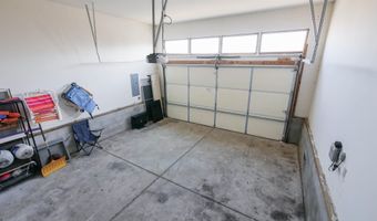 2070 W Riverside Dr, Atlantic City, NJ 08401