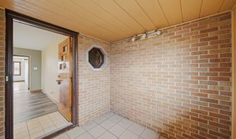 34078 1800 N Ave, Arlington, IL 61312